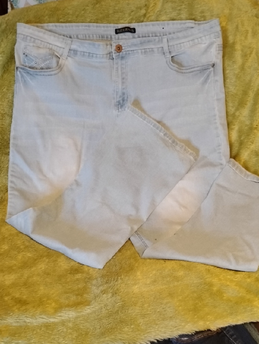 Elite Light Wash Jeans - Pale Blue